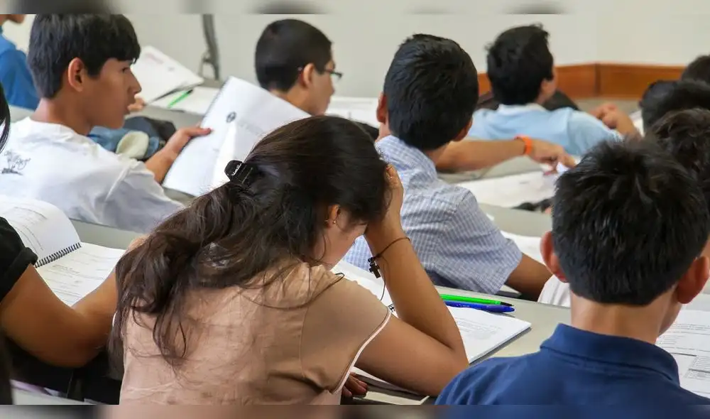 El estrés académico es un desafío que muchos estudiantes enfrentan. ESTRES