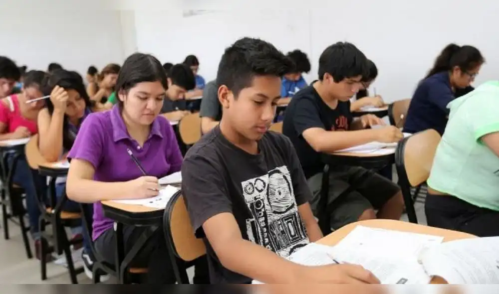Para sacar el máximo provecho de los simulacros de admisión, es recomendable seguir algunas estrategias. EXAMEN