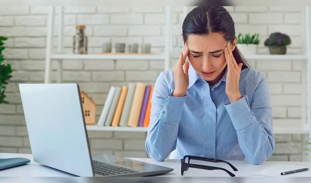 Incorporar técnicas de relajación, como la meditación, la respiración profunda o el yoga, puede ser beneficioso para reducir la ansiedad y mejorar la concentración. posgrado
