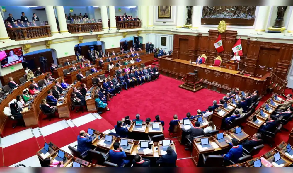 Las funciones también varían: los diputados proponen leyes y pueden censurar ministros, mientras que los senadores designan altos funcionarios y revisan leyes. Infórmese para votar conscientemente. Las funciones también varían: los diputados proponen leyes y pueden censurar ministros, mientras que los senadores designan altos funcionarios y revisan leyes. Infórmese para votar conscientemente.
