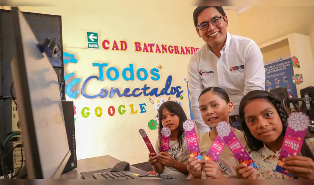 La actividad promovió la creatividad y el uso seguro de la tecnología para desarrollar superheroínas, fomentando el empoderamiento femenino.. La actividad promovió la creatividad y el uso seguro de la tecnología para desarrollar superheroínas, fomentando el empoderamiento femenino..
