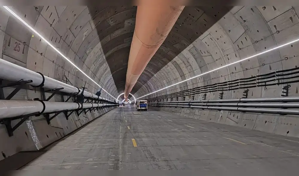 Usando la tuneladora “Shenjiang-1”, CRTG enfrenta condiciones extremas, optimizando la excavación y garantizando la estabilidad del túnel. Fuente: difusión. Usando la tuneladora “Shenjiang-1”, CRTG enfrenta condiciones extremas, optimizando la excavación y garantizando la estabilidad del túnel. Fuente: difusión.