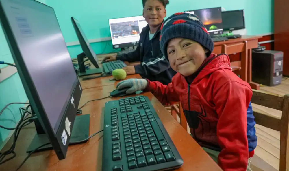 Internet, educación y salud: la transformación digital llega a Pasco. Internet, educación y salud: la transformación digital llega a Pasco.