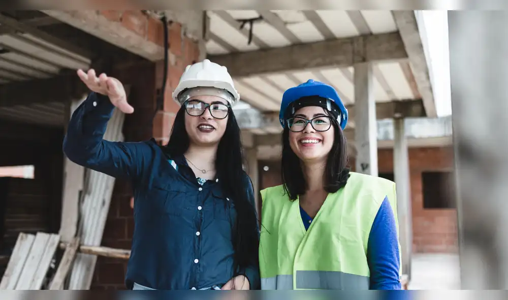 Entre 2010 y 2026, el MTPE certificó las competencias laborales de 3.236 mujeres en 23 regiones del Perú. mujeres-en-construcción
