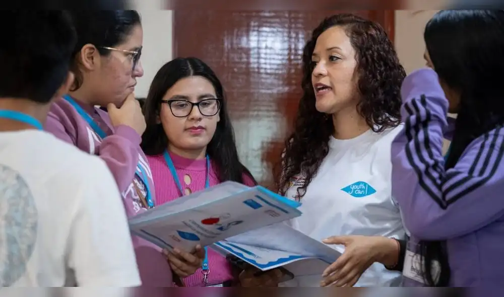 Un programa de Aldeas Infantiles SOS Perú, YouthCan!, busca capacitar a jóvenes con mentorías. Foto: difusion. empleo-juvenil-peru