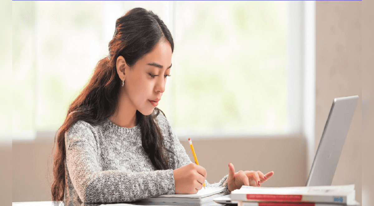 Ansiedad y estrés en estudiantes universitarios: consejos prácticos para prevenir el colapso académico y cuidar tu salud mental Ansiedad y estrés en estudiantes universitarios: consejos prácticos para prevenir el colapso académico y cuidar tu salud mental