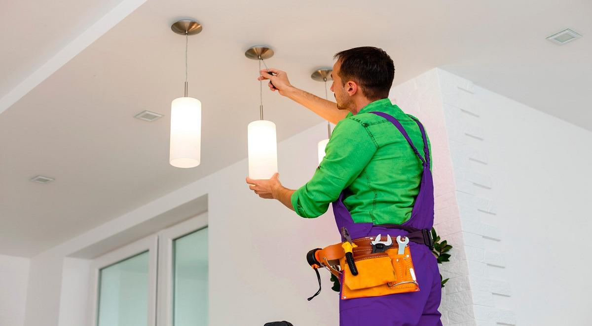 Guía práctica para un mantenimiento eléctrico seguro en tu vivienda: pasos clave y recomendaciones esenciales Guía práctica para un mantenimiento eléctrico seguro en tu vivienda: pasos clave y recomendaciones esenciales