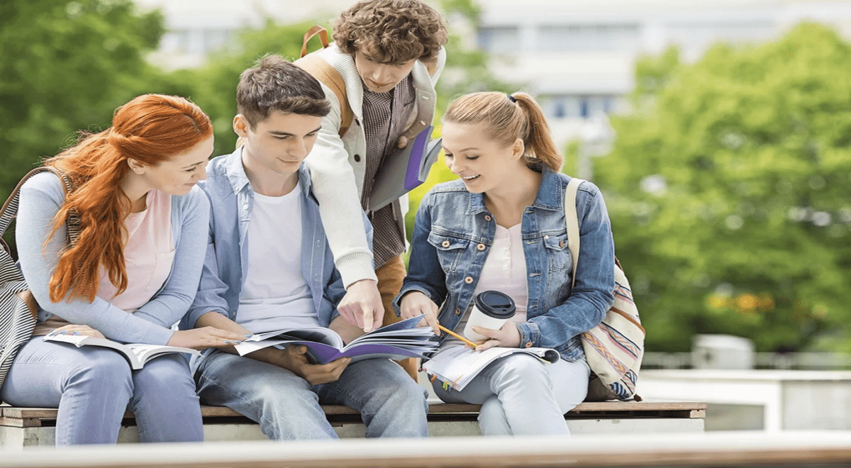 ¿Quieres estudiar un posgrado en el extranjero? Descubre cómo ingresar a una de las 400 mejores universidades del mundo