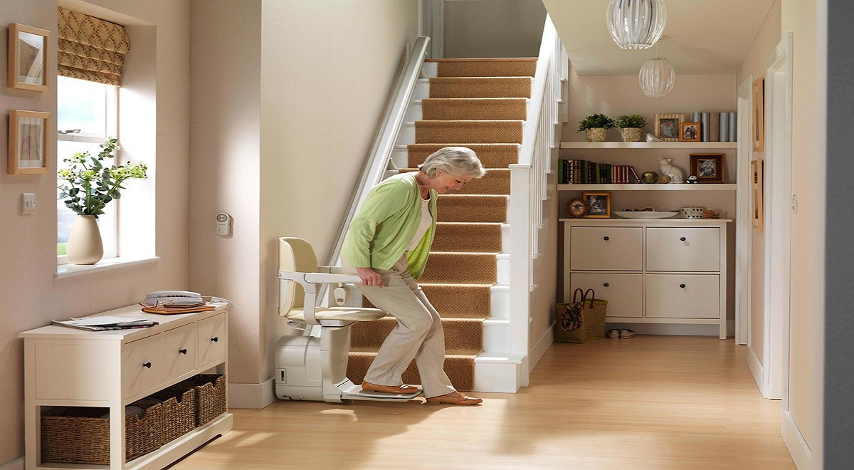 Escaleras modernas y seguras: consejos para evitar accidentes en tu vivienda