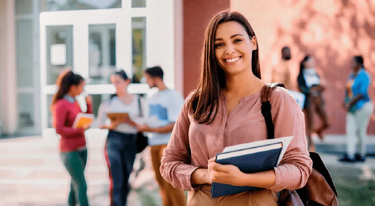 ¿Por qué muchos estudiantes abandonan su carrera y cómo evitar errores vocacionales? ¿Por qué muchos estudiantes abandonan su carrera y cómo evitar errores vocacionales?