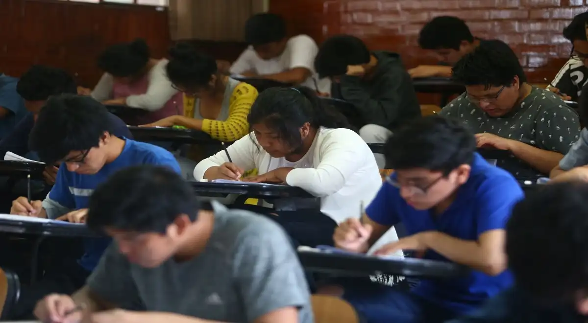 ¿Cómo prepararte para el examen de admisión sin academias y con resultados efectivos?