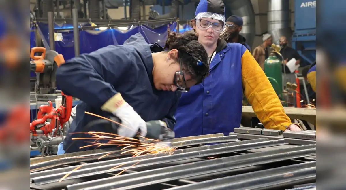 Carreras técnicas en Perú: la ruta más rentable y rápida para acceder a empleos bien remunerados