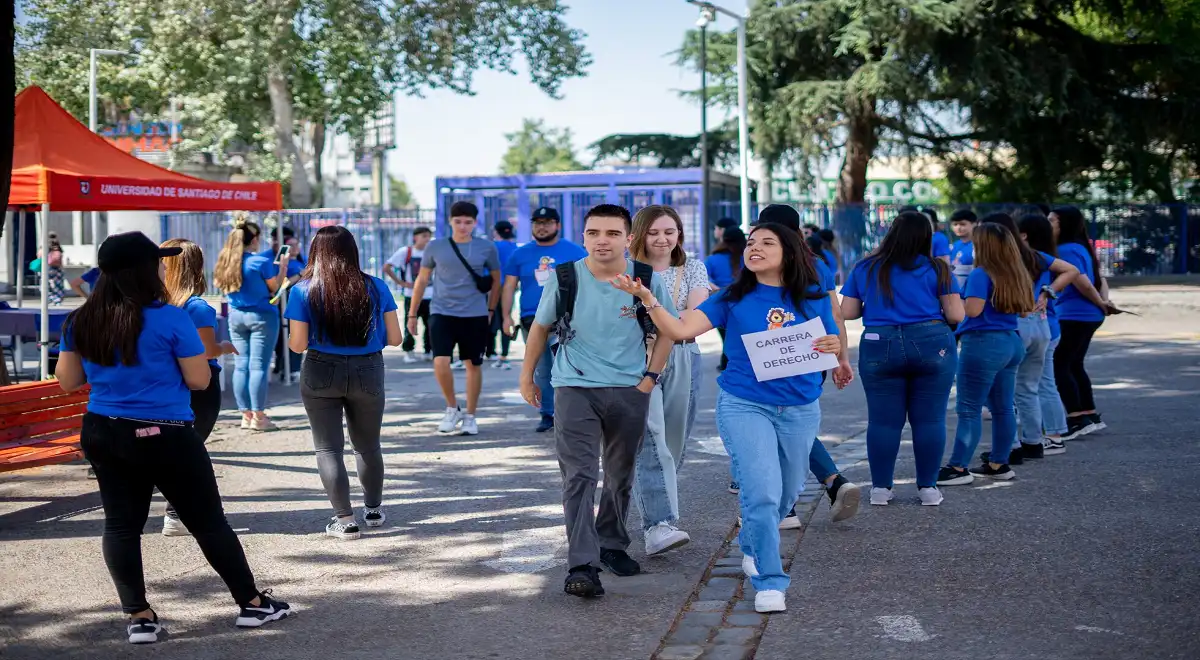 Lo que nadie explica en las ferias universitarias y todo postulante debería saber antes de elegir carrera