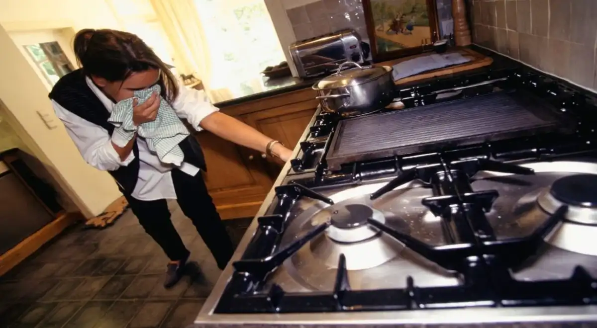 Fallas eléctricas, gas y humedad:  los principales peligros en viviendas que muchas familias pasan por alto