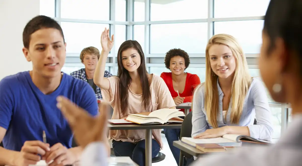 ¿Cuándo conviene estudiar una maestría?: claves para saber si es el momento adecuado