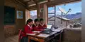 Miles de escuelas rurales de América Latina tendrán internet satelital con Starlink