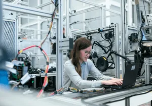 Gran convocatoria: financian proyectos con IA, drones y automatización