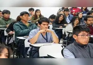 Carreras más demandadas en Perú: descubre qué estudiar con Beca 18 y asegura tu futuro profesional