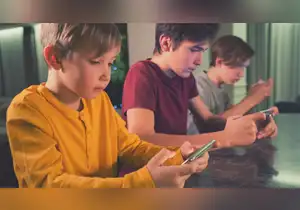 Protección a menores: OMS y Francia exigen más control digital
