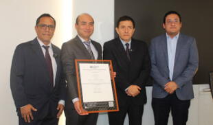 Gold Fields logra récord: 3 años operando con energía 100% renovable