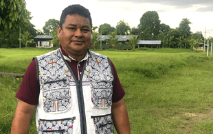 Día del Maestro: Hilario Díaz Peña, el profesor que sabe dejar huella en sus alumnos de la Amazonía