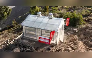 Minería y agro se articulan en Moquegua: productores de orégano mejoran su producción con secado solar y eólico