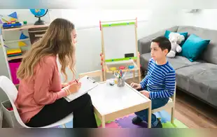 Atención a la infancia: psicólogos refuerzan apoyo integral a menores
