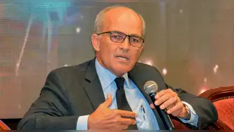 Roque Benavides ratifica la importancia de la minería en el país