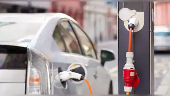 Perú registra récord en ventas de vehículos eléctricos e híbridos