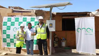 Enel instaló 21 paneles solares en instituciones educativas y viviendas de estudiantes de Nasca.