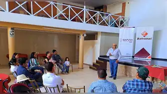 Capacitan a emprendedores de Majes El Pedregal para optimizar sus negocios
