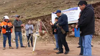 Volcan inició construcción de planta de residuos sólidos para Huayllay