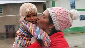 Volcan financia programa para reducir anemia infantil  en Pasco
