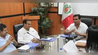 El gobernador de Piura promueve la creación de un Centro de Investigación Acuícola para la región