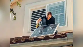 Empresa japonesa diseña paneles solares transparentes