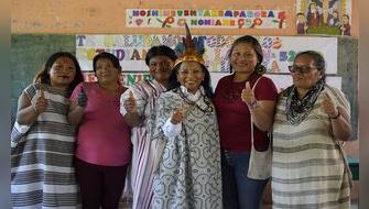 Ministra Hernández visita comunidad machiguenga en Madre de Dios para fortalecer la protección de pueblos indígenas