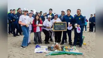 Voluntarios recogen más de 4,000 kilos de residuos de playa Márquez