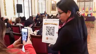 Emprendedores son capacitados sobre uso del plástico en sus negocios