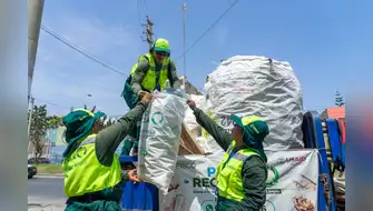 Más de 537 toneladas de residuos sólidos son recogidos en Ica y Piura