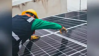 Científicos peruanos desarrollan paneles solares a base de cobre