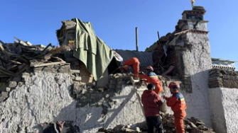 China: Terremoto en el Tíbet deja un centenar de fallecidos