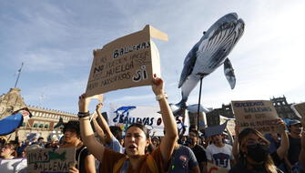 México: Miles de personas protestan contra proyecto de gas de Gobierno