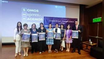 Testimonios de científicas reúnen a 200 jóvenes en conversatorio científico