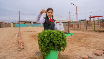 Exposición resalta rol de mujer en el cuidado del agua