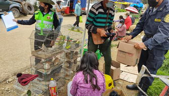 Autoridades detienen a sujetos acusados por tráfico de animales