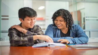 Pronabec lanza beca TEC: jóvenes podrán estudiar gratis en institutos técnicos