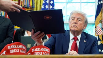 EE.UU: Donald Trump firma orden para explotar el fondo marino