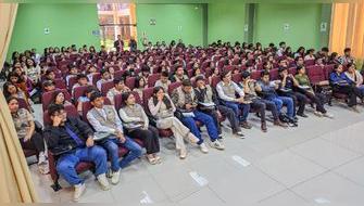 MINEM capacita a jóvenes de Huánuco en minería moderna y sus beneficios
