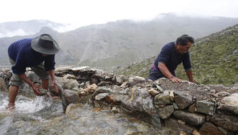 Perú: Técnicas ancestrales permiten recuperar agua en 14 regiones