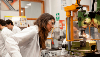Las ingenierías en auge están marcando el camino hacia un futuro laboral lleno de oportunidades. Foto: difusión